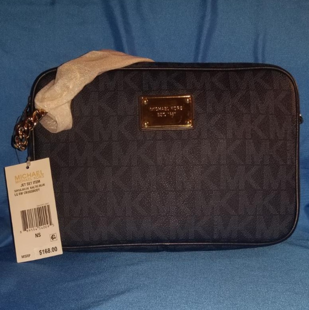 Authentic Michael Kors Large Jetsetter Crossbody